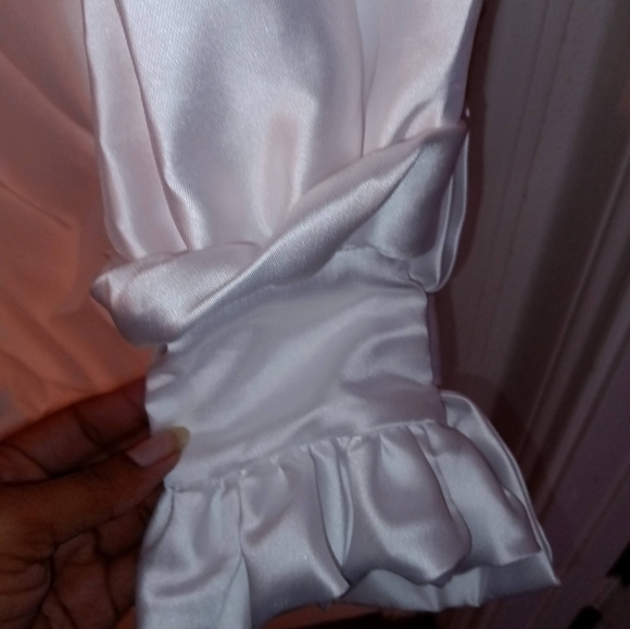 Tanwi Haynes custom clergy white dress - Picture 3 of 6